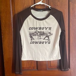 Long sleeve shirt, size medium